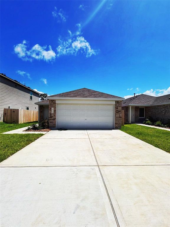 14704 S Ascot Bend Circle, Conroe, TX 77306