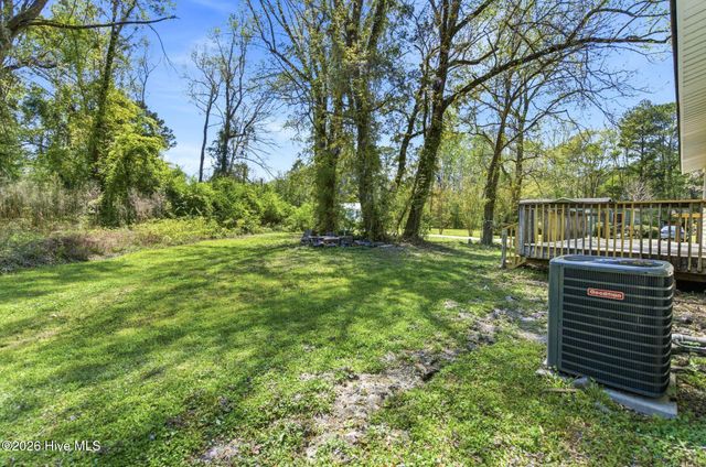41 Oliver Lane, Burgaw, NC 28425