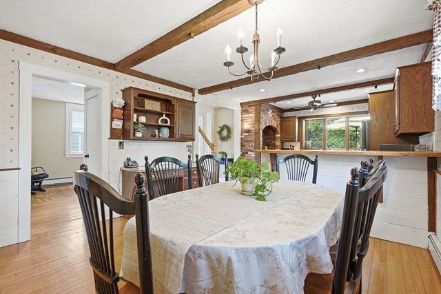 371 Washington St, Melrose, MA 02176