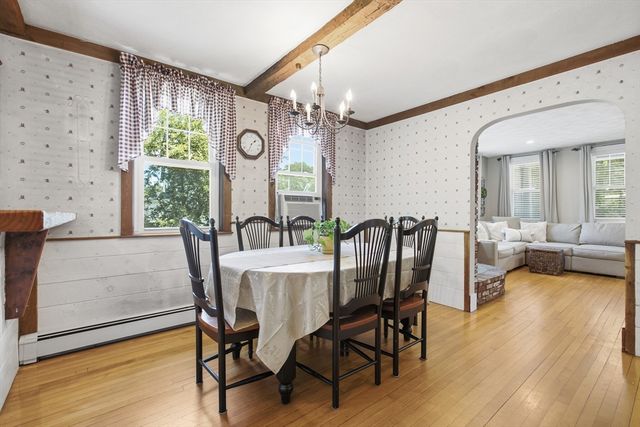 371 Washington St, Melrose, MA 02176