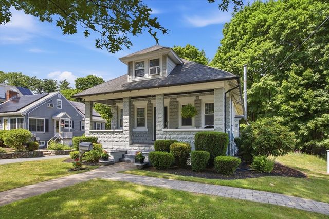 371 Washington St, Melrose, MA 02176