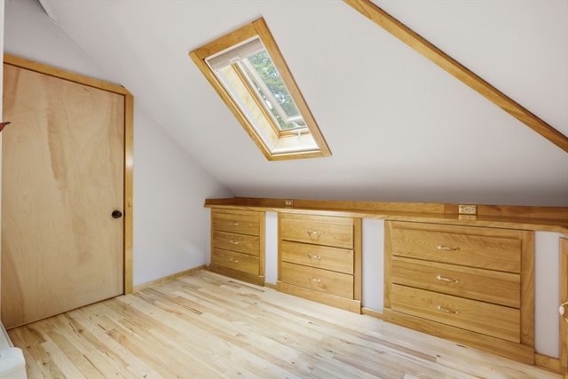 371 Washington St, Melrose, MA 02176