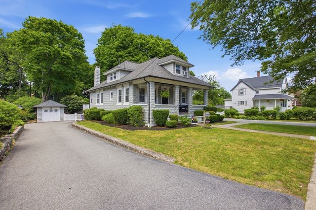 371 Washington St, Melrose, MA 02176