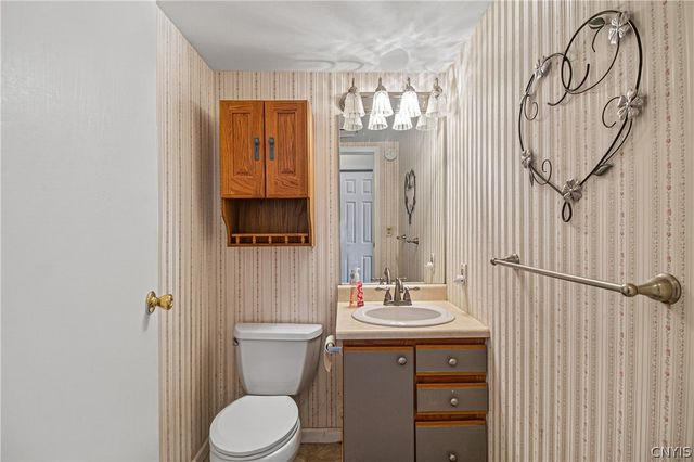251 Wildwood Ridge, Frankfort, NY 13340