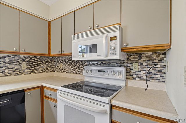 251 Wildwood Ridge, Frankfort, NY 13340