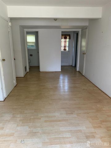 13 Chalmers Road, East Brunswick, NJ 08816