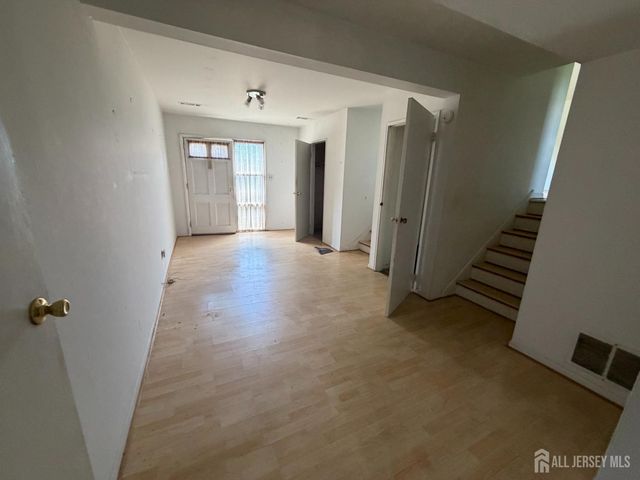 13 Chalmers Road, East Brunswick, NJ 08816