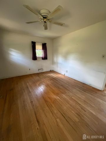 13 Chalmers Road, East Brunswick, NJ 08816