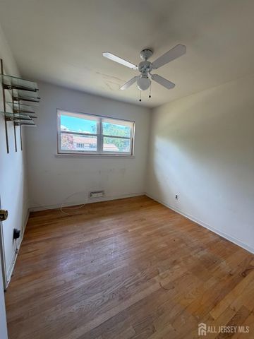 13 Chalmers Road, East Brunswick, NJ 08816