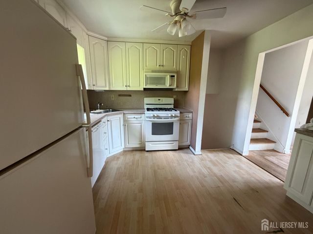 13 Chalmers Road, East Brunswick, NJ 08816