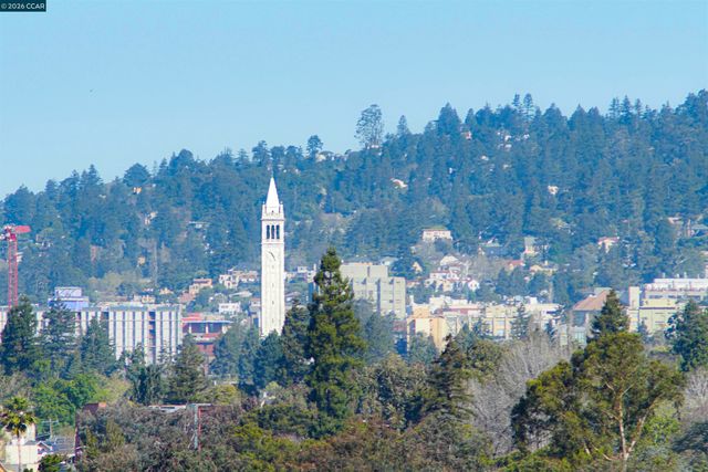 5340 Broadway Terrace 203, Oakland, CA 94618