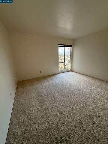 5340 Broadway Terrace 203, Oakland, CA 94618