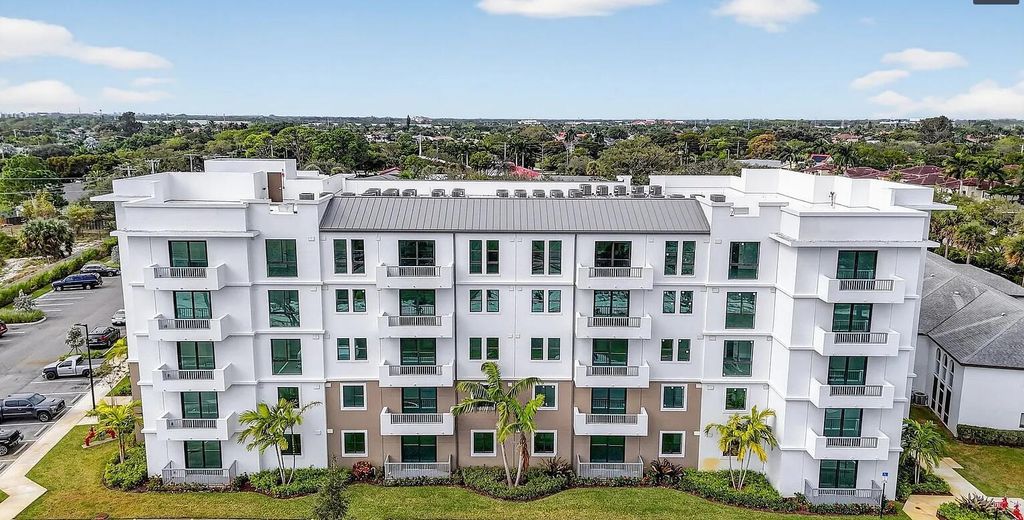 100 W Hidden Valley Boulevard 350-302, Boca Raton, FL 33487
