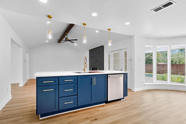 7116 Town Bluff Drive, Dallas, TX 75248