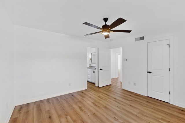 7116 Town Bluff Drive, Dallas, TX 75248