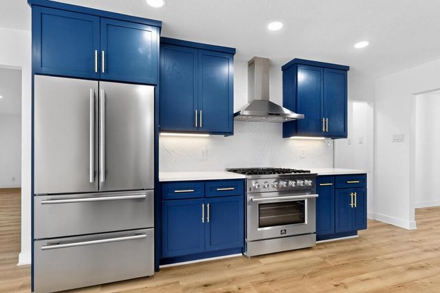 7116 Town Bluff Drive, Dallas, TX 75248