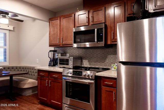 14054 N Palm Ridge Drive W, Sun City, AZ 85351