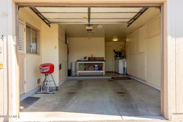 14054 N Palm Ridge Drive W, Sun City, AZ 85351