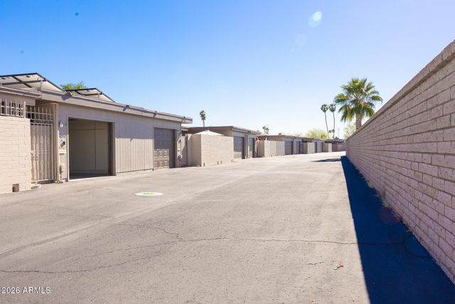 14054 N Palm Ridge Drive W, Sun City, AZ 85351