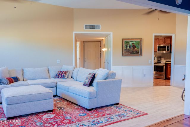 14054 N Palm Ridge Drive W, Sun City, AZ 85351