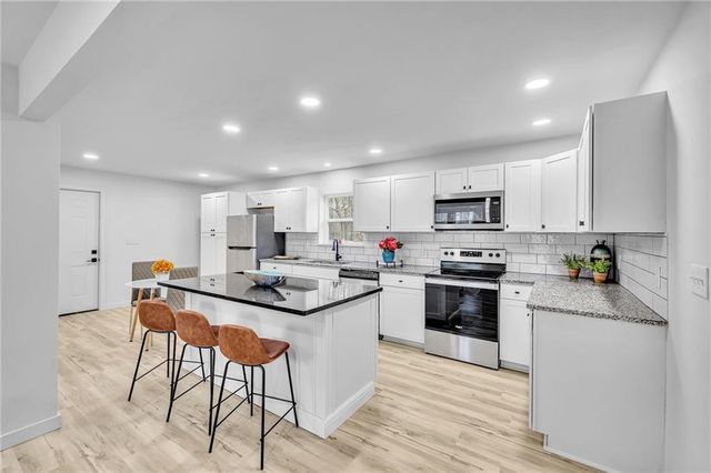 6293 Silver Creek Lane, Mableton, GA 30168