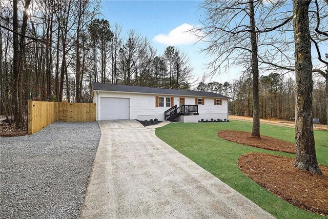 6293 Silver Creek Lane, Mableton, GA 30168