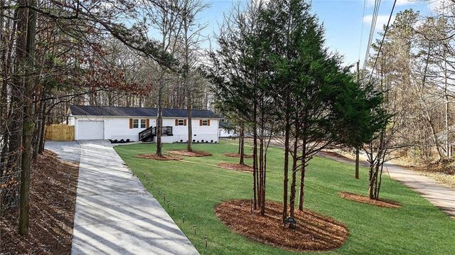 6293 Silver Creek Lane, Mableton, GA 30168