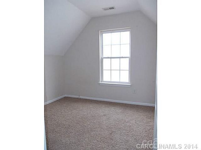 1426 Peach Park Lane, Charlotte, NC 28216