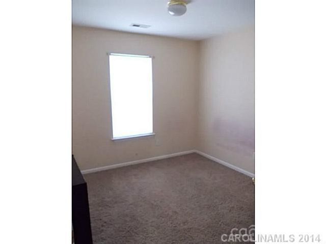 1426 Peach Park Lane, Charlotte, NC 28216