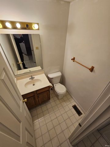 5182 Highland Cove Court, Monticello, IN 47960