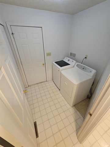 5182 Highland Cove Court, Monticello, IN 47960