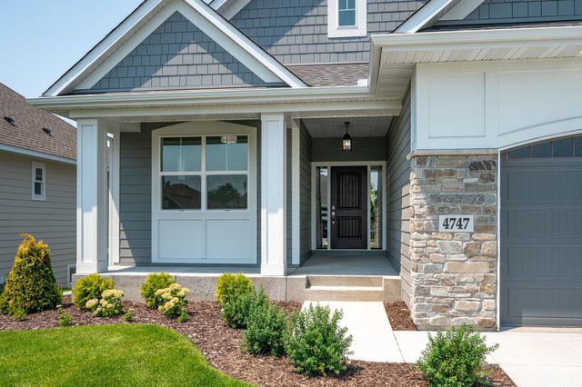 4747 Lawndale Court N, Plymouth, MN 55446