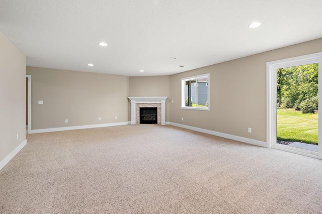 4747 Lawndale Court N, Plymouth, MN 55446