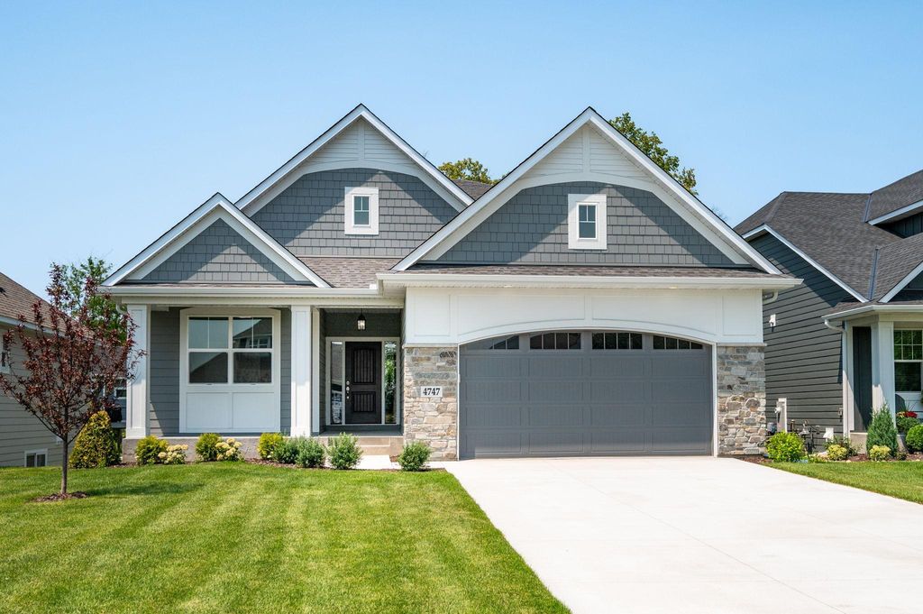 4747 Lawndale Court N, Plymouth, MN 55446