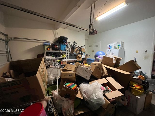 12761 N Meadview Way, Oro Valley, AZ 85755