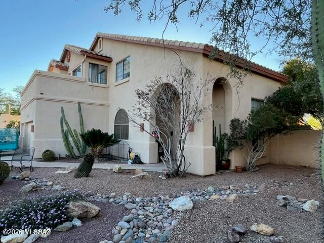 12761 N Meadview Way, Oro Valley, AZ 85755