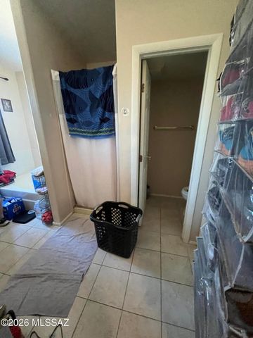 12761 N Meadview Way, Oro Valley, AZ 85755