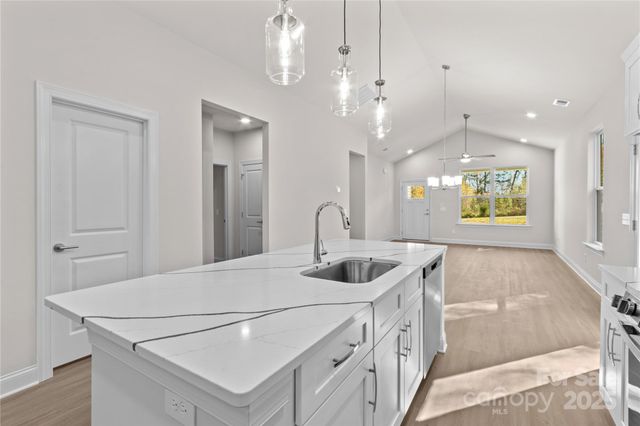 128 Slate Drive, Statesville, NC 28625