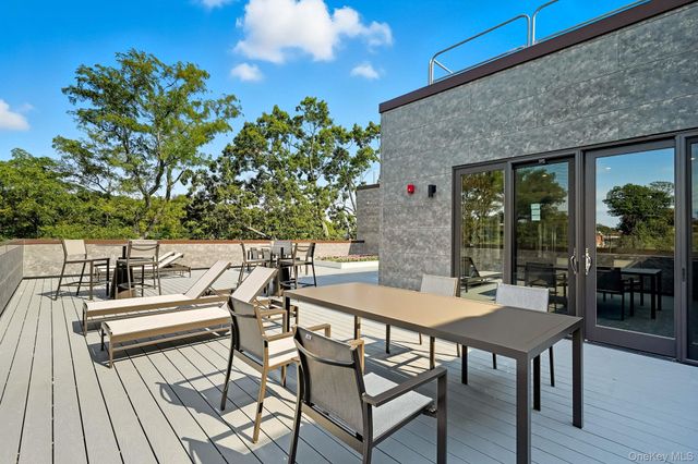 402 Halstead Avenue 205, Harrison, NY 10528