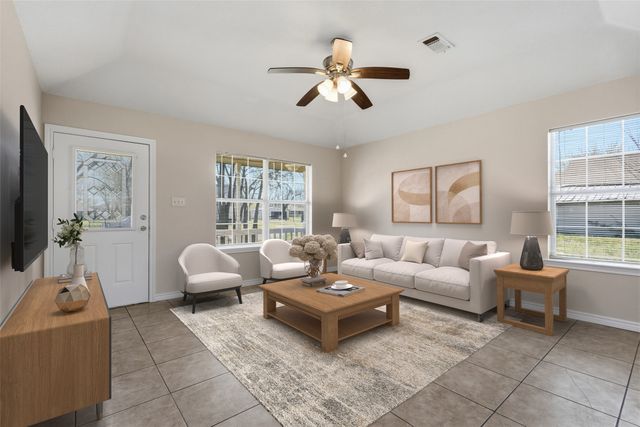 713 W Bond Street, Denison, TX 75020