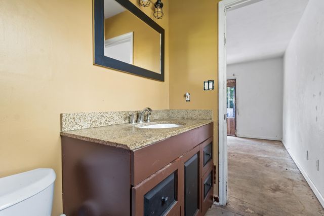2145 Portsmouth Circle, Tallahassee, FL 32301