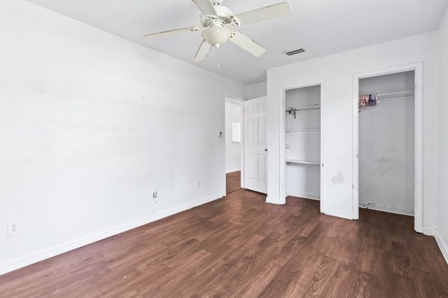 2145 Portsmouth Circle, Tallahassee, FL 32301