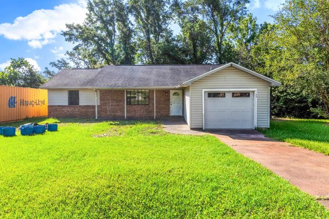 2145 Portsmouth Circle, Tallahassee, FL 32301