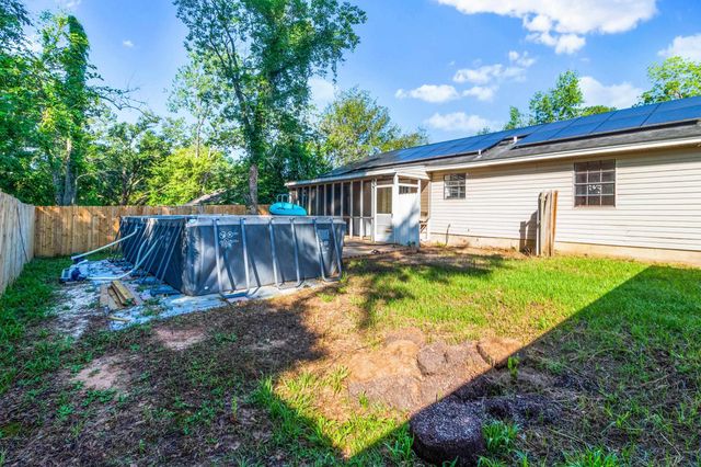 2145 Portsmouth Circle, Tallahassee, FL 32301