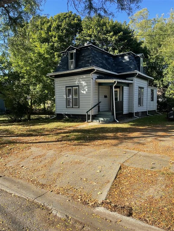 1034 Williams Street, Jackson, MI 49203