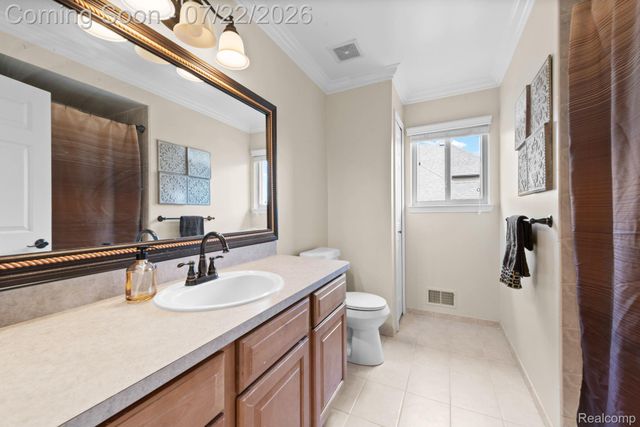 55513 Caesars Drive, Shelby Charter Township, MI 48315