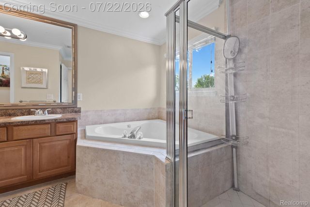 55513 Caesars Drive, Shelby Charter Township, MI 48315