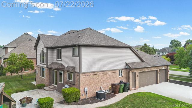 55513 Caesars Drive, Shelby Charter Township, MI 48315