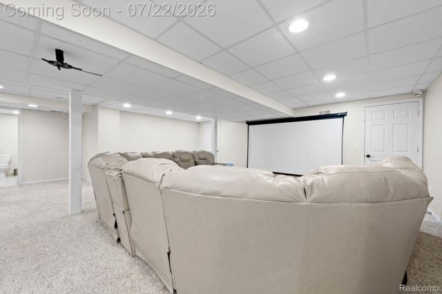 55513 Caesars Drive, Shelby Charter Township, MI 48315