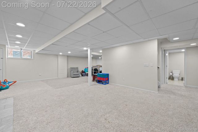55513 Caesars Drive, Shelby Charter Township, MI 48315